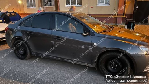 Пробил бок машины и скрылся: виновник уехал с места ДТП в Воронеже