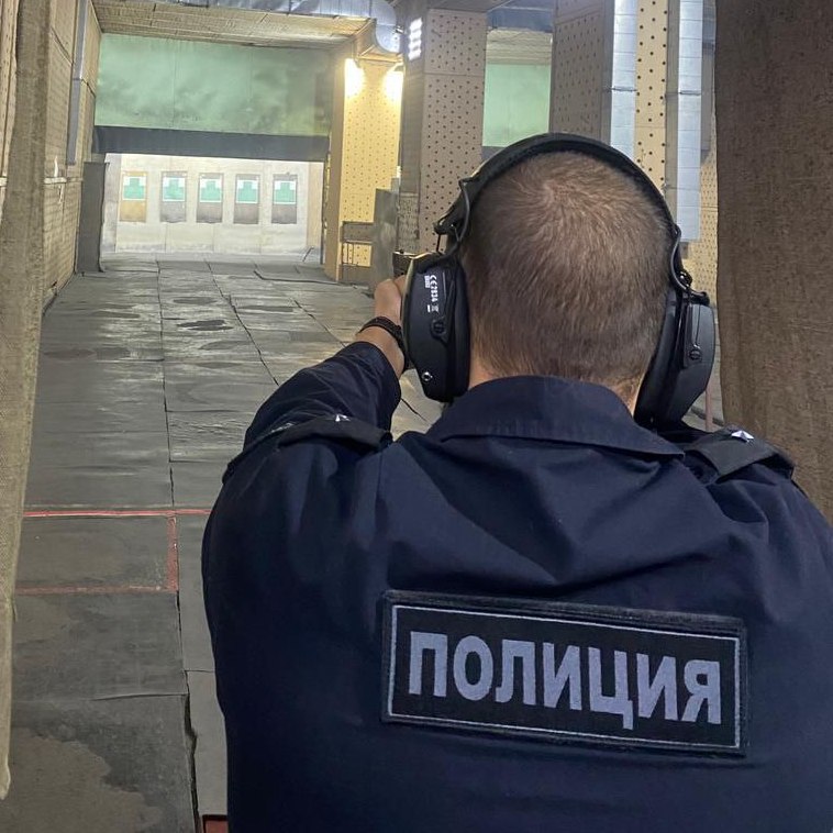 В региональном главке прошли соревнования по стрельбе, приуроченные ко Дню сотрудника органов внутренних дел РФ