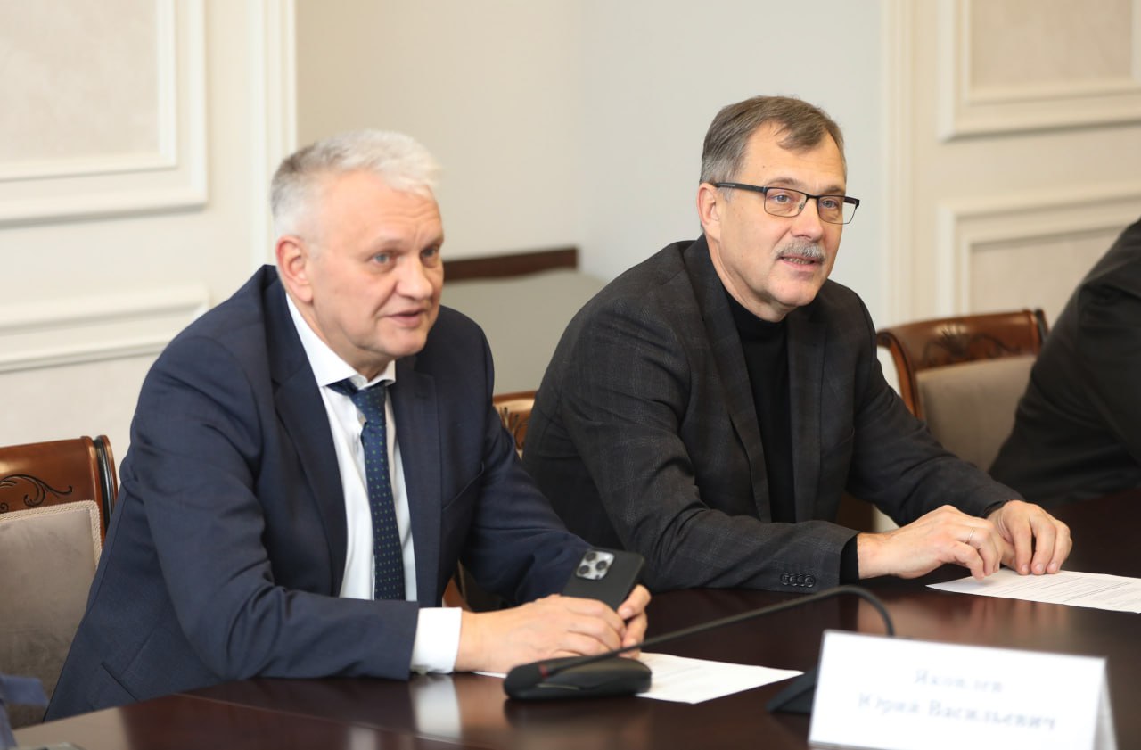 В Воронеже обсудили сохранение и развитие зеленых зон города В Воронеже обсудили сохранение и развитие зеленых зон города