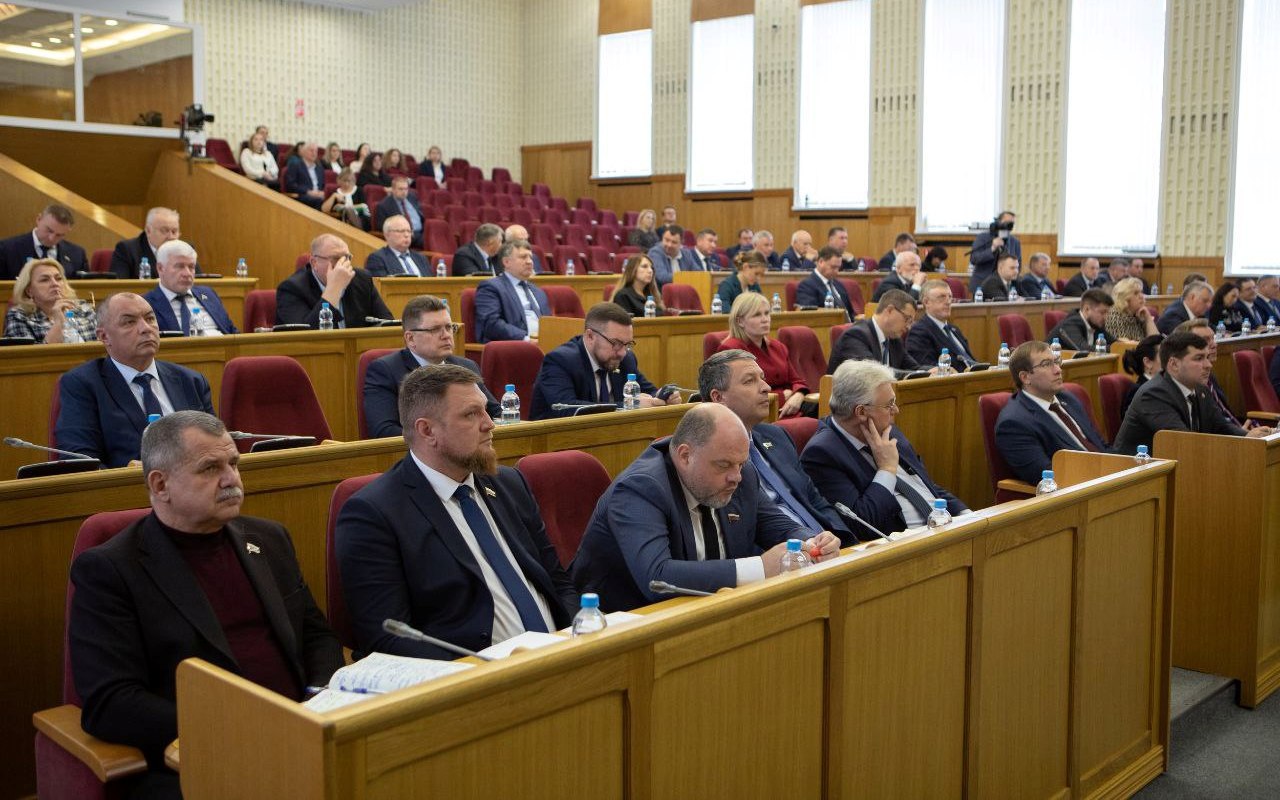 Депутаты Воронежской областной Думы рассмотрели в «нулевом» чтении проект регионального бюджета на 2026 год и плановый период 2027-28 годов Депутаты Воронежской областной Думы рассмотрели в «нулевом» чтении проект регионального бюджета на 2026 год и плановый период 2027-28 годов