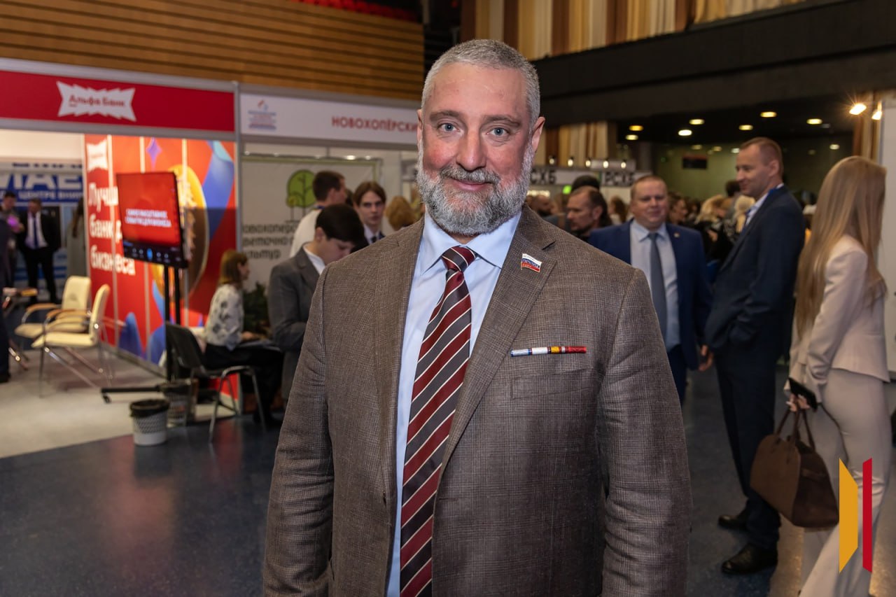 Участники программы «Герои земли Воронежской» посетили 10-й форум предпринимателей Участники программы «Герои земли Воронежской» посетили 10-й форум предпринимателей