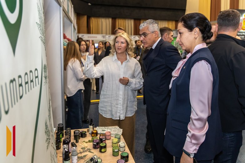 Юбилейный Воронежский форум предпринимателей объединил участников из более 40 регионов России Юбилейный Воронежский форум предпринимателей объединил участников из более 40 регионов России