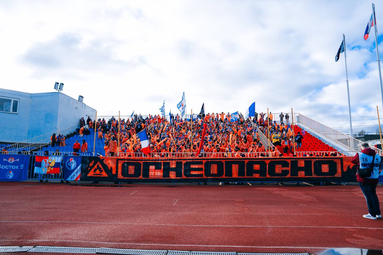 Александр Гусев: Матчи нашего «Факела» на трибунах и у экранов смотрят сотни тысяч болельщиков Александр Гусев: Матчи нашего «Факела» на трибунах и у экранов смотрят сотни тысяч болельщиков