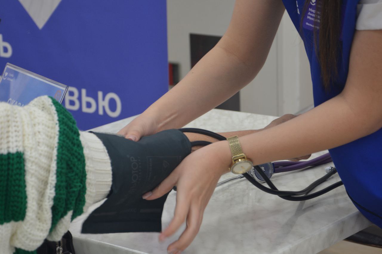 14 ноября в одном из торговых центров Воронежа прошел первый медико-патриотический фестиваль «Воронеж поможет» 14 ноября в одном из торговых центров Воронежа прошел первый медико-патриотический фестиваль «Воронеж поможет»