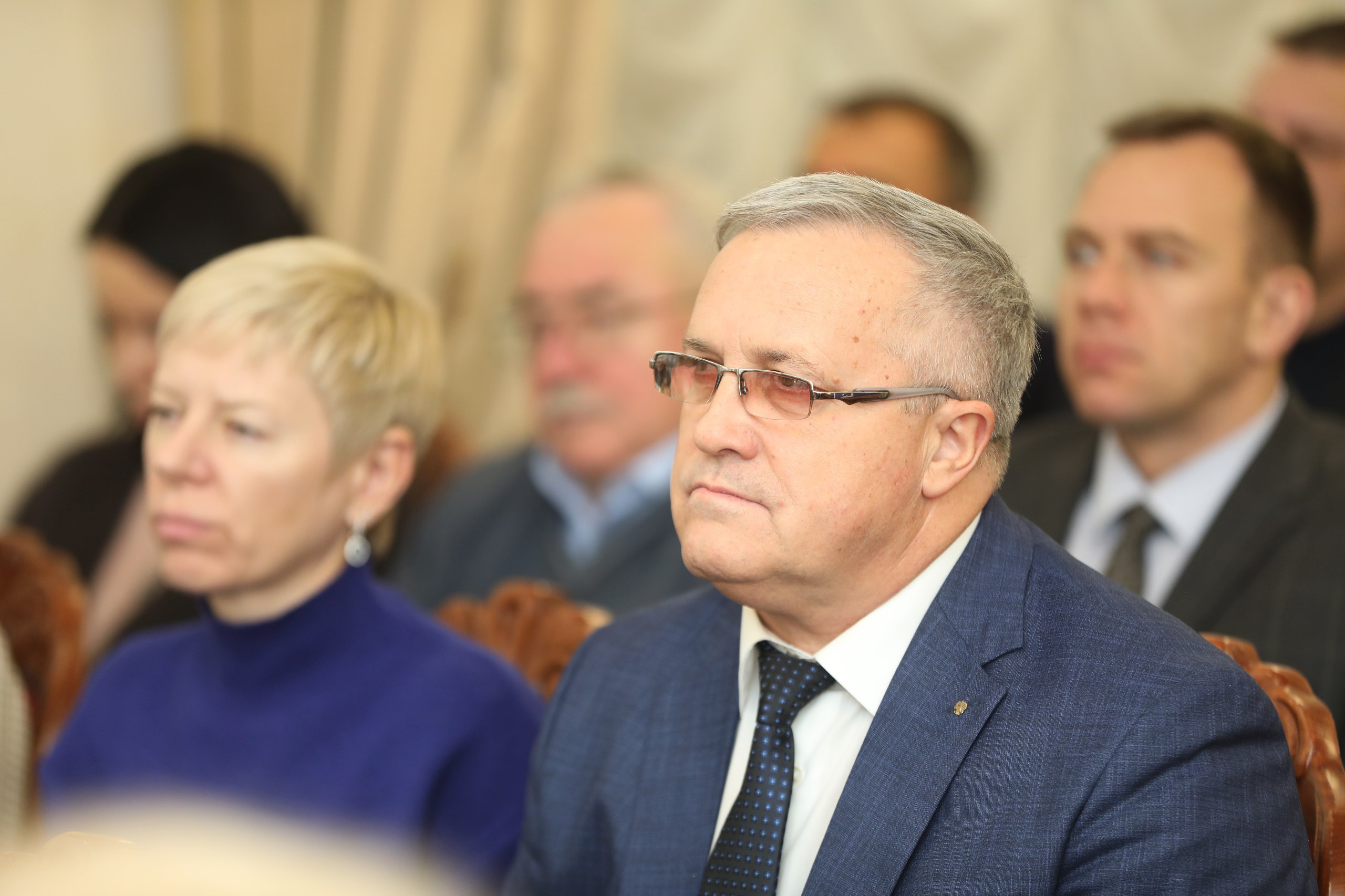 Осеннее озеленение и оценку регулирующего воздействия обсудили на планерке в администрации Осеннее озеленение и оценку регулирующего воздействия обсудили на планерке в администрации