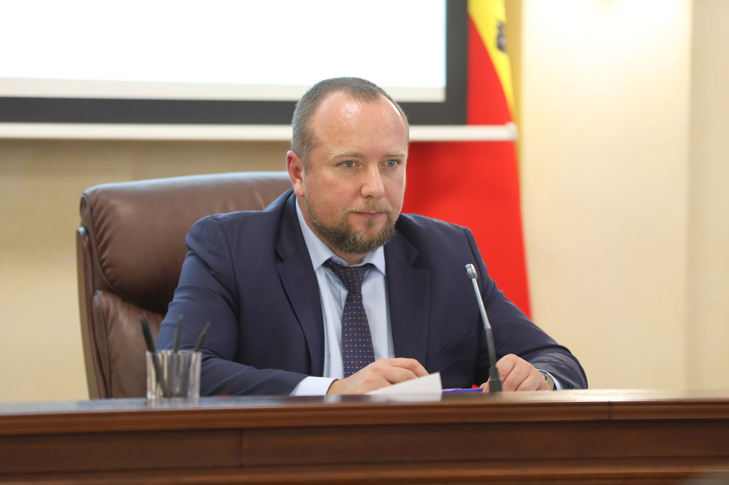 Осеннее озеленение и оценку регулирующего воздействия обсудили на планерке в администрации Осеннее озеленение и оценку регулирующего воздействия обсудили на планерке в администрации