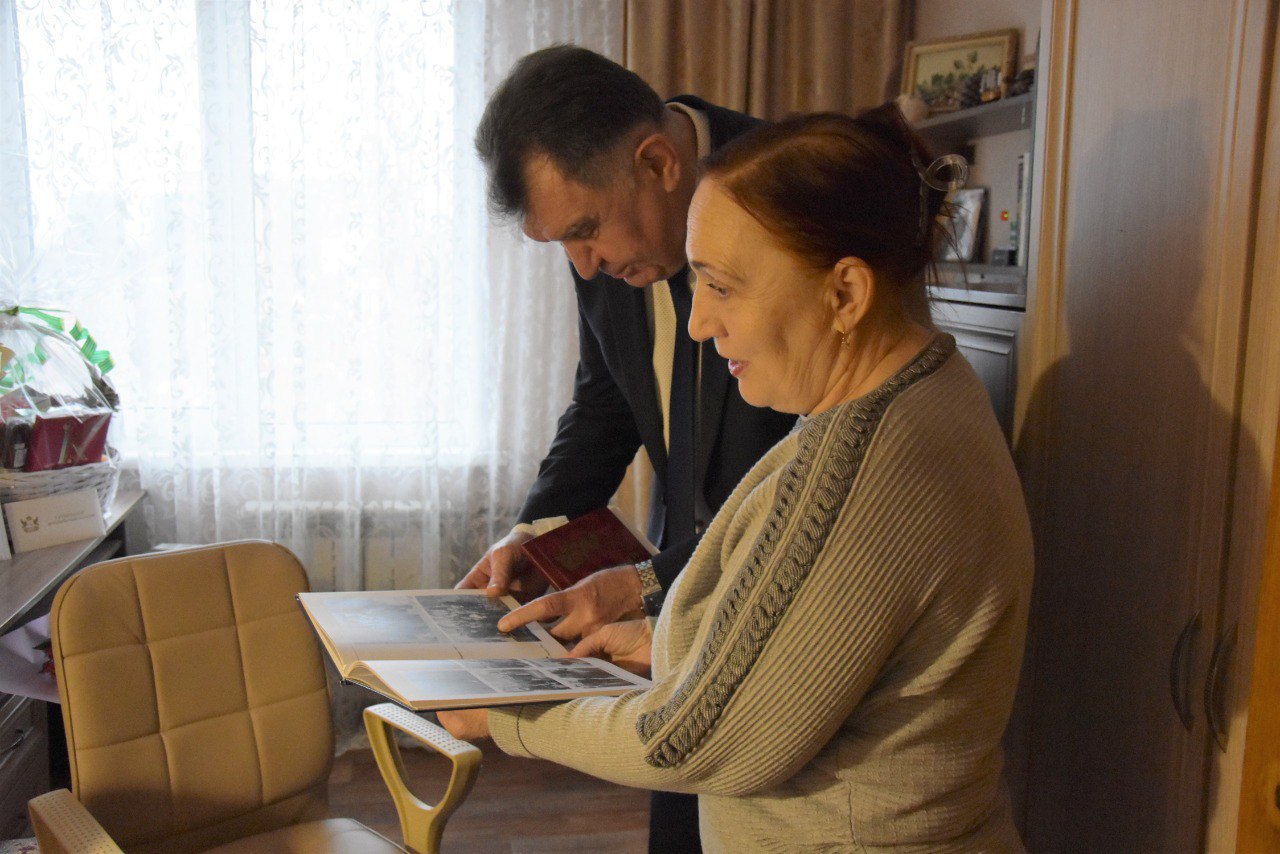 Вековой юбилей сегодня отмечает жительница Железнодорожного района Анастасия Николаевна Фёдорова Вековой юбилей сегодня отмечает жительница Железнодорожного района Анастасия Николаевна Фёдорова