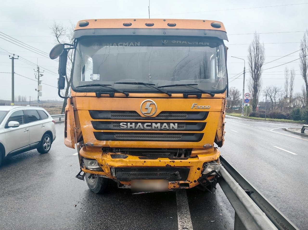 На трассе в Семилукском районе произошло массовое ДТП На трассе в Семилукском районе произошло массовое ДТП