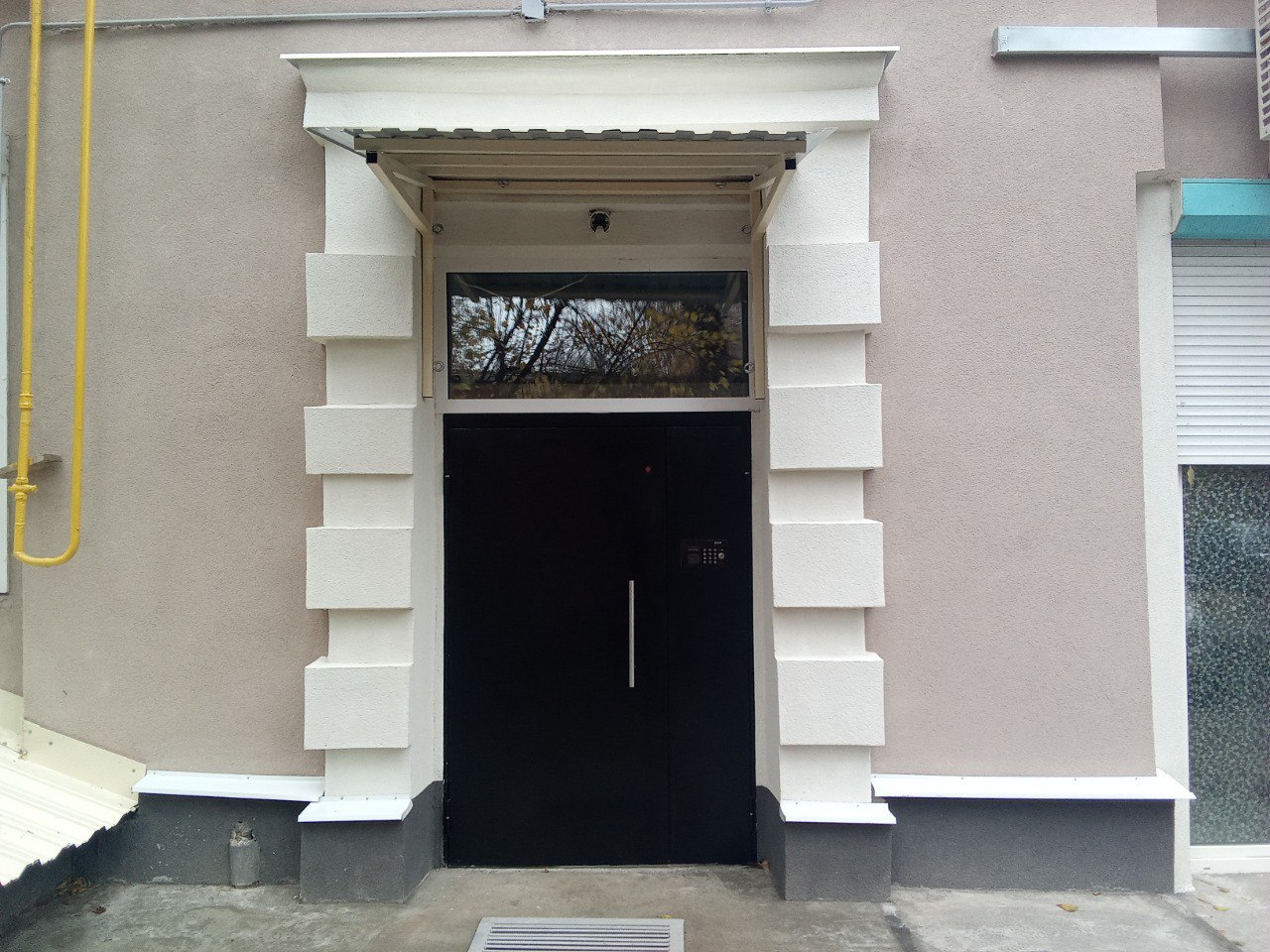 На улице Кольцовской завершился капремонт фасада видового дома На улице Кольцовской завершился капремонт фасада видового дома