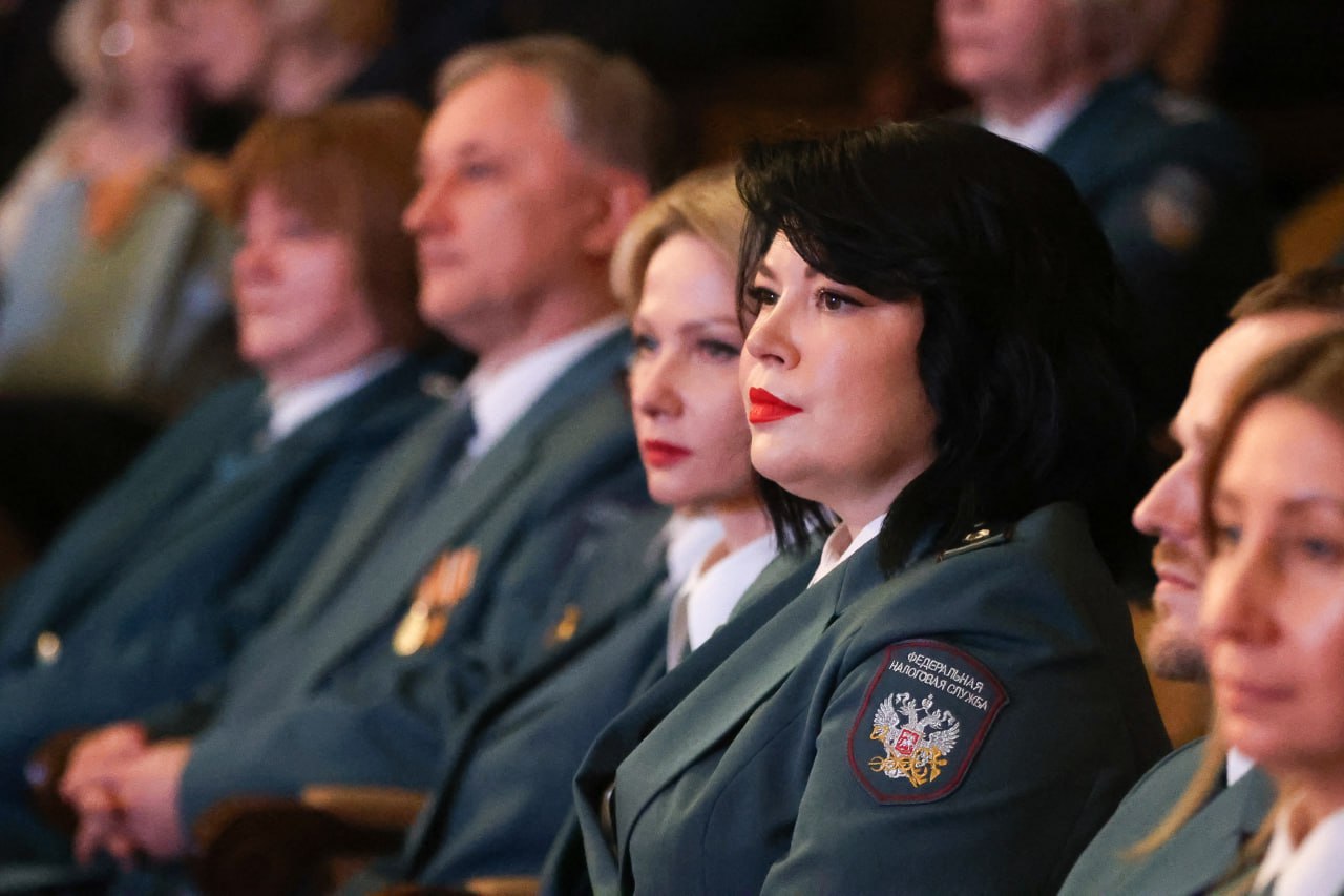 В Воронеже отметили 35-летие Федеральной налоговой службы В Воронеже отметили 35-летие Федеральной налоговой службы