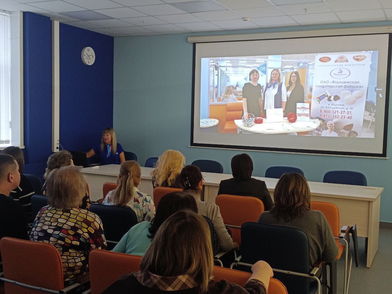 Делегация Республиканского центра занятости населения ЛНР посетила Воронежскую область Делегация Республиканского центра занятости населения ЛНР посетила Воронежскую область