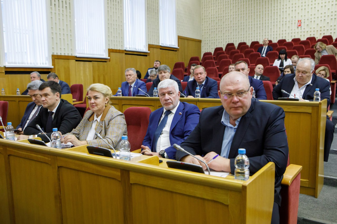 Региональную выплату в размере 300 тыс Региональную выплату в размере 300 тыс