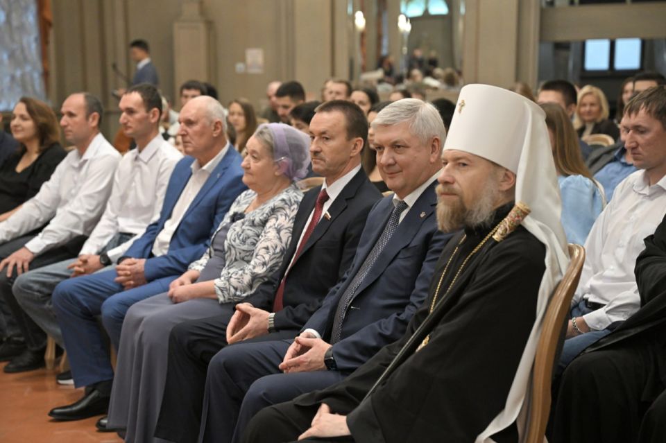 ���� ������� ������ ������� � ����������� ����������� ���