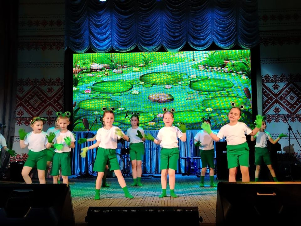 В районах Воронежской области отпраздновали День матерей В районах Воронежской области отпраздновали День матерей