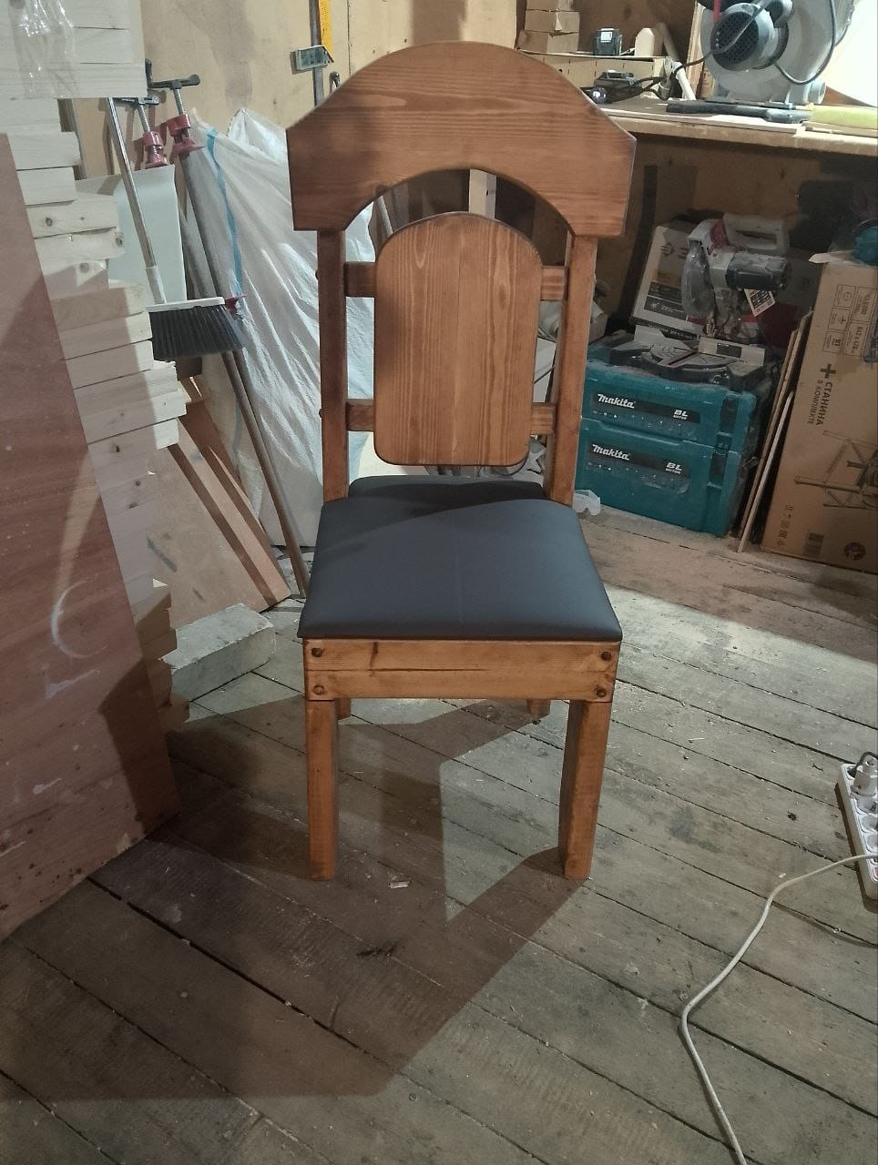 Ветеран СВО оборудовал в Воронежской области цех по изготовлению мебели Ветеран СВО оборудовал в Воронежской области цех по изготовлению мебели