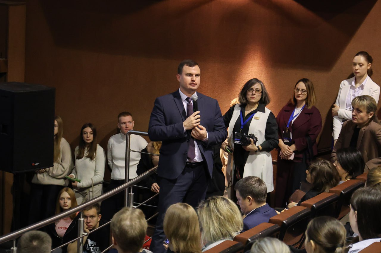 Сергей Петрин: Сегодня Воронеж встречал журналистов и специалистов в сфере пиара со всей страны Сергей Петрин: Сегодня Воронеж встречал журналистов и специалистов в сфере пиара со всей страны