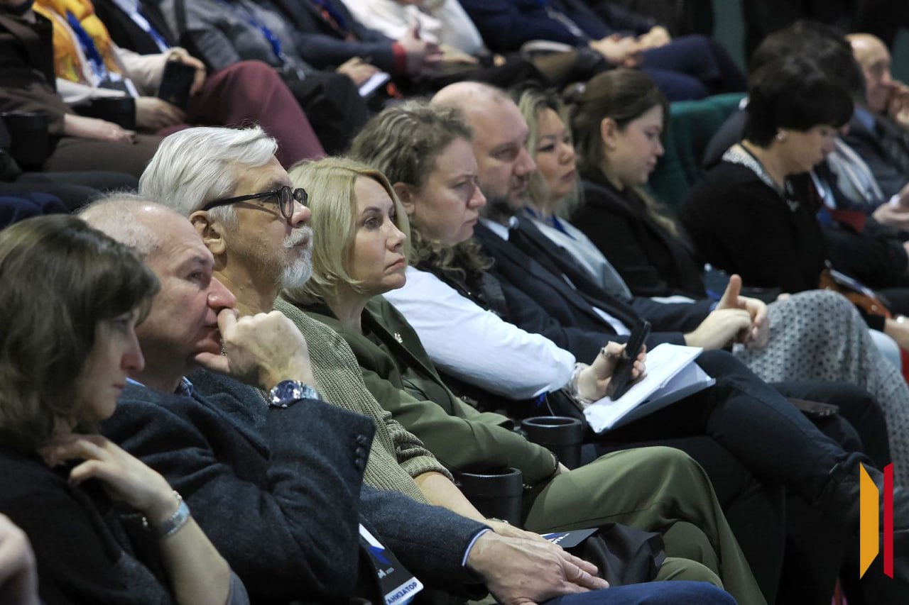 «Показывать аудитории объективную картину мира» «Показывать аудитории объективную картину мира»