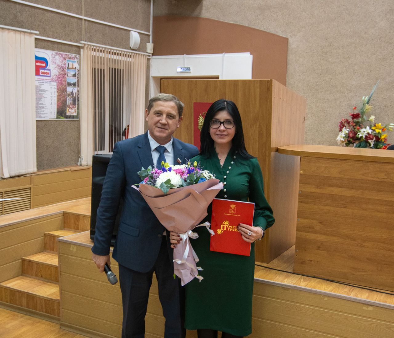 С коллегами-депутатами принял участие в мероприятии по подведению итогов осенней выборной кампании-2025, которое прошло в актовом зале Управы Советского района С коллегами-депутатами принял участие в мероприятии по подведению итогов осенней выборной кампании-2025, которое прошло в актовом зале Управы Советского района