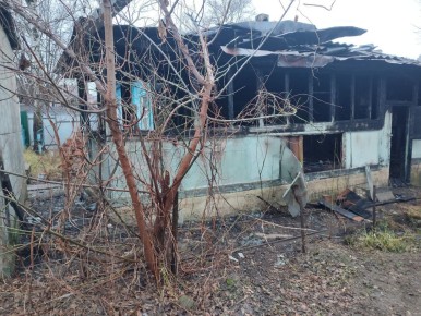 В Нововоронеже полицейские задержали подозреваемого в совершении поджога домовладения