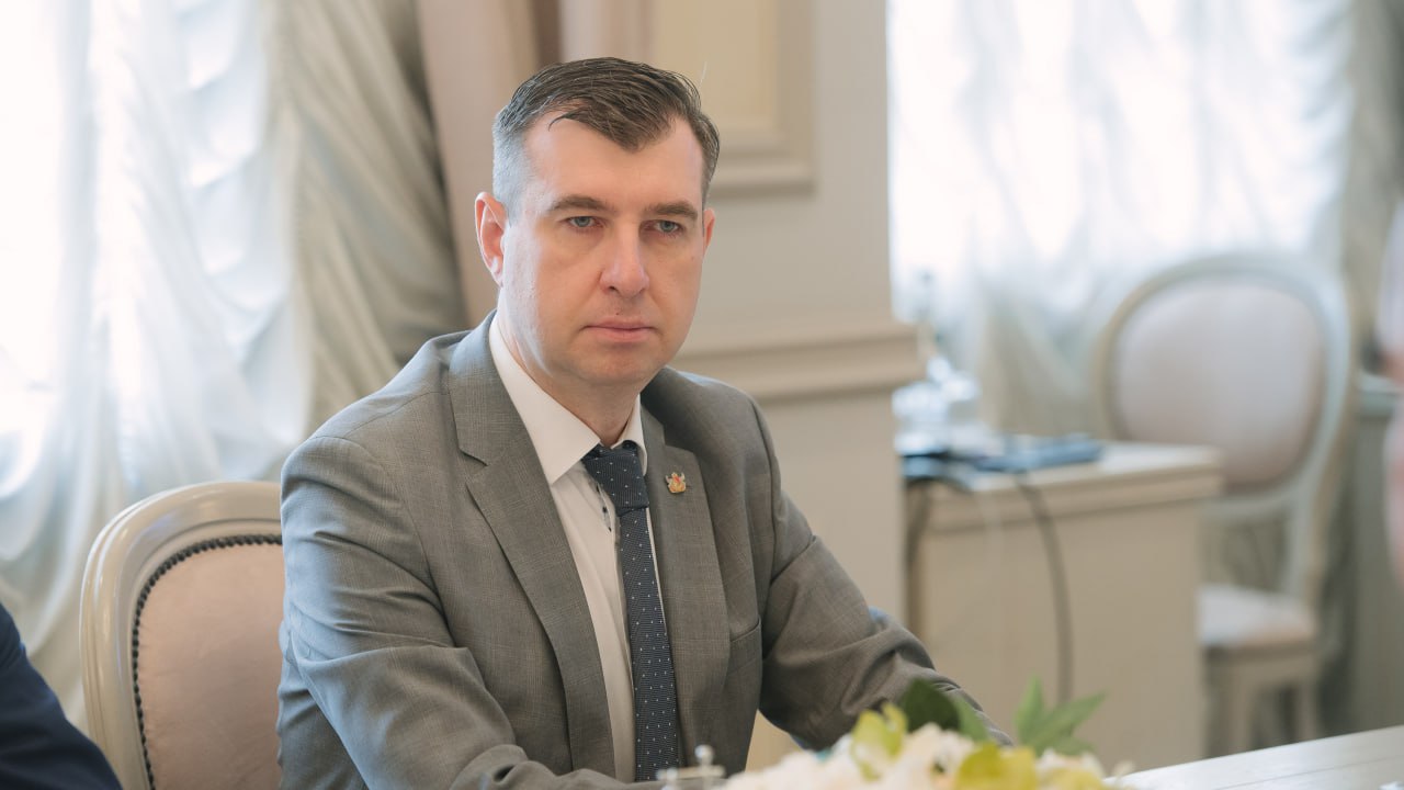 Коллектив РИА «Воронеж» поздравляет первого заместителя председателя облправительства Данила Кустова с днем рождения