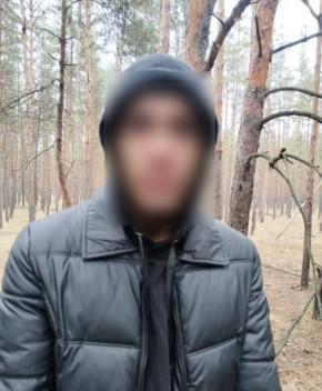 В Воронеже задержали двух молодых курьеров-закладчиков