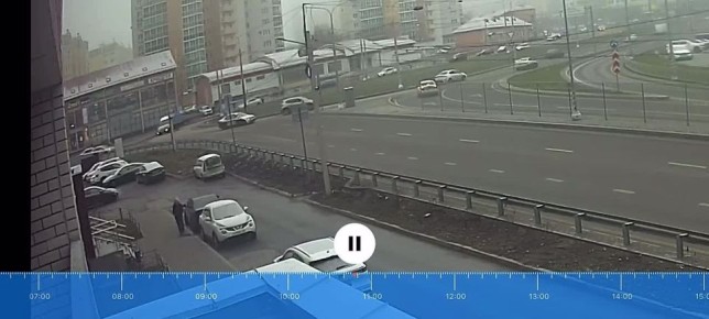 «Газель» не вписалась в поворот на улице Крынина