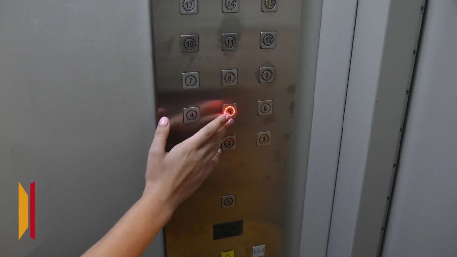 В Воронеже управляющую компанию оштрафовали на 200 тыс рублей за шумный лифт