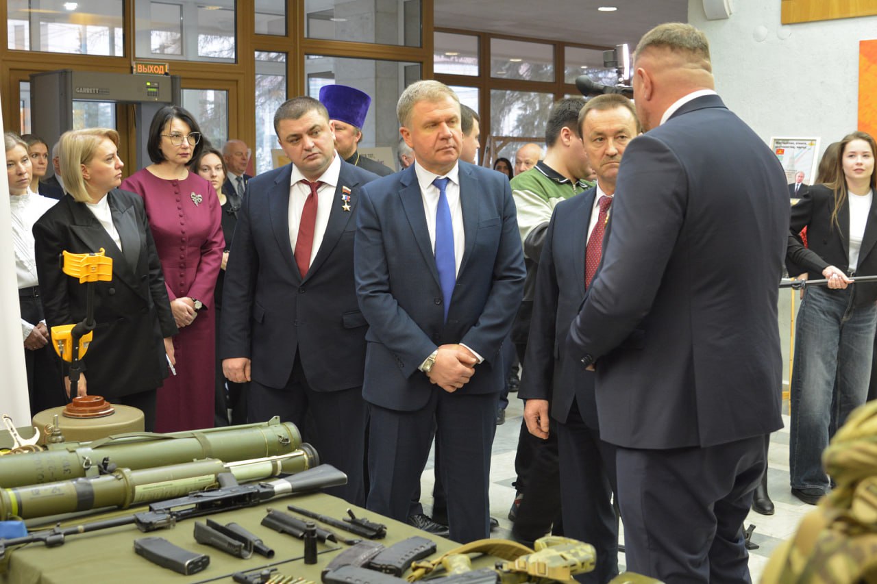 В Воронеже стартовал патриотический проект «Герои Отечества» В Воронеже стартовал патриотический проект «Герои Отечества»