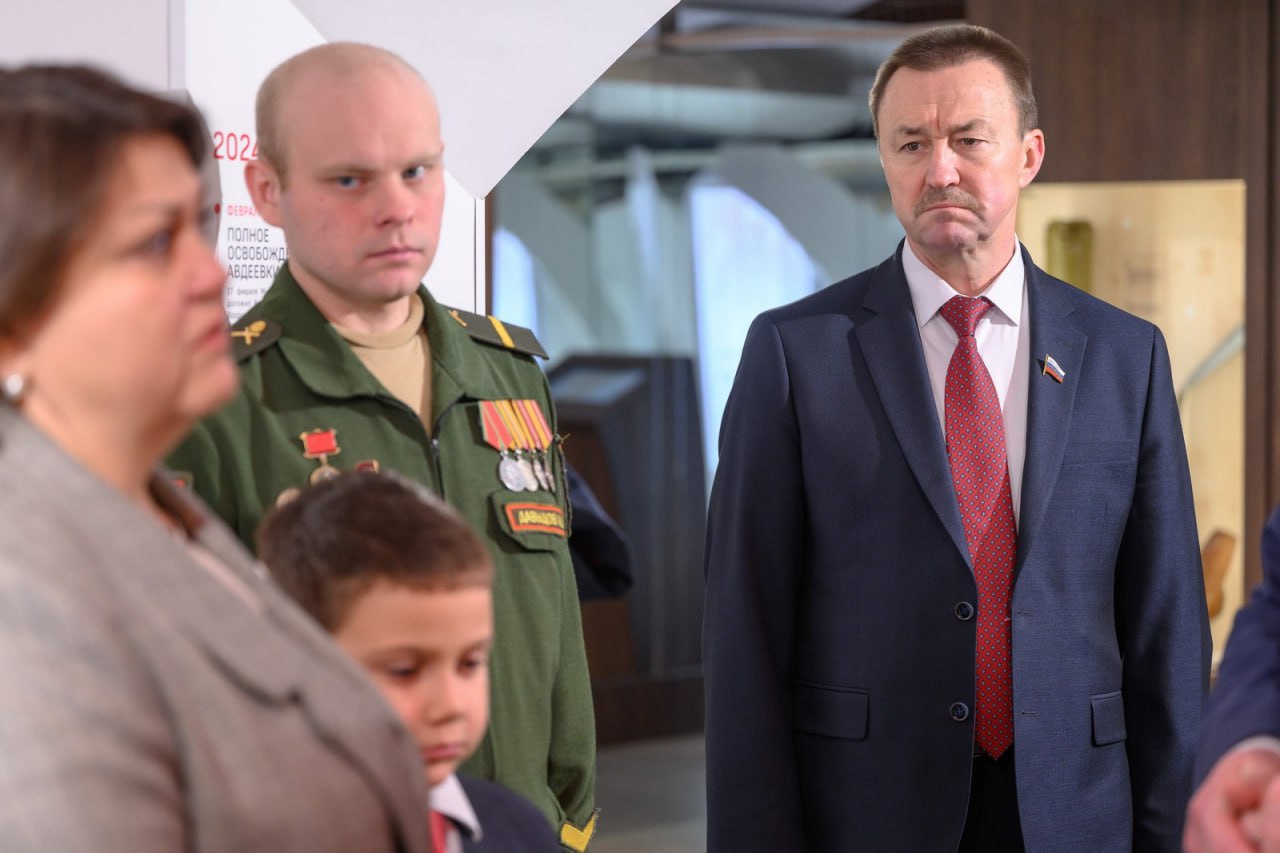 В День Героев Отечества в Воронеже открылась выставка в честь участников СВО В День Героев Отечества в Воронеже открылась выставка в честь участников СВО