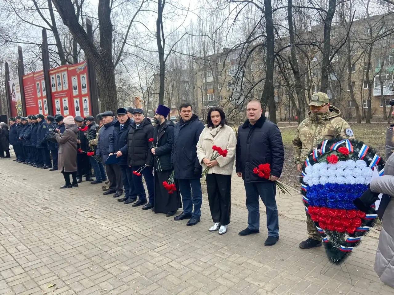 Сегодня в России отмечается важнейшая дата — День Героев Отечества Сегодня в России отмечается важнейшая дата — День Героев Отечества