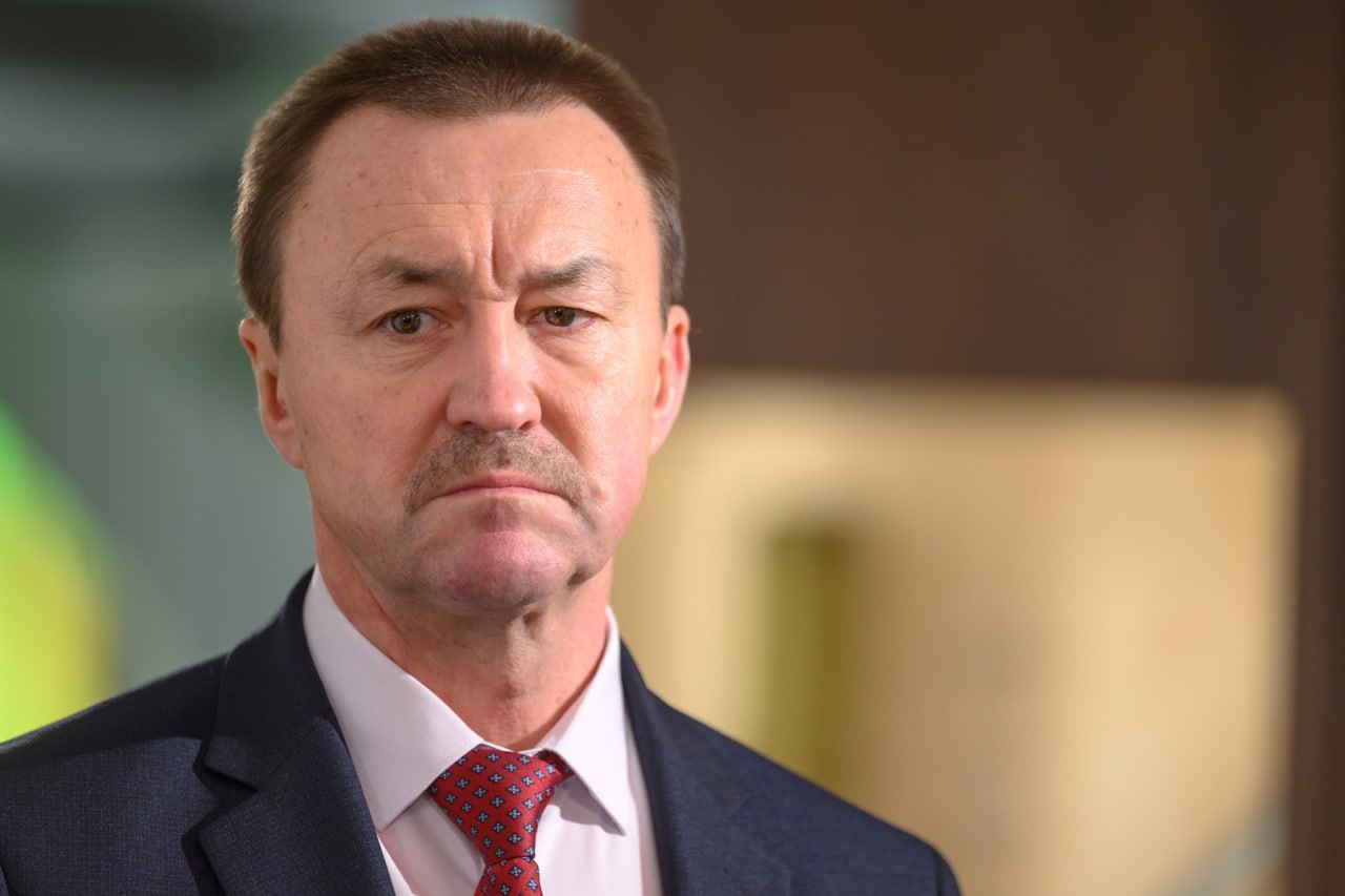 Председатель и депутаты областной Думы почтили память героев Отечества Председатель и депутаты областной Думы почтили память героев Отечества