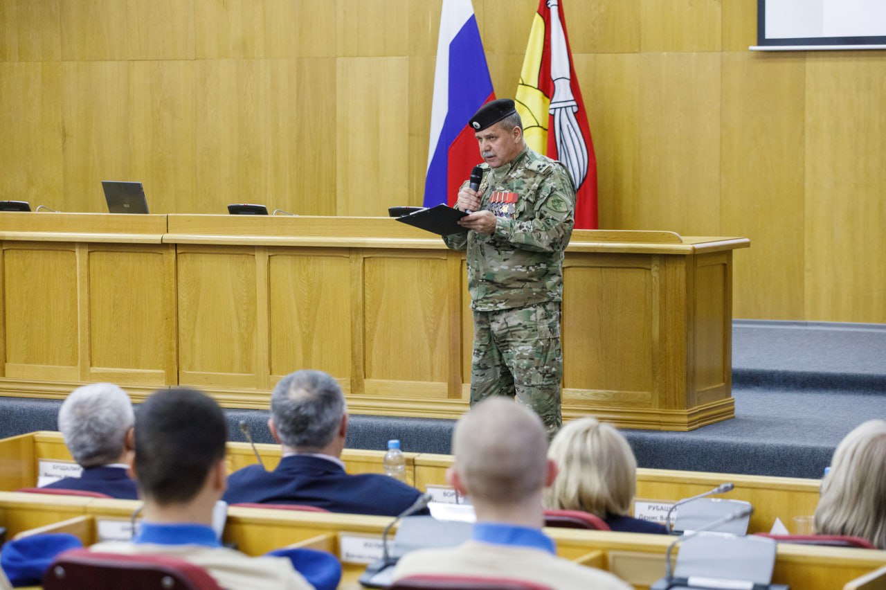 На площадке Воронежской областной Думы дан старт проекту «Герои Отечества» На площадке Воронежской областной Думы дан старт проекту «Герои Отечества»