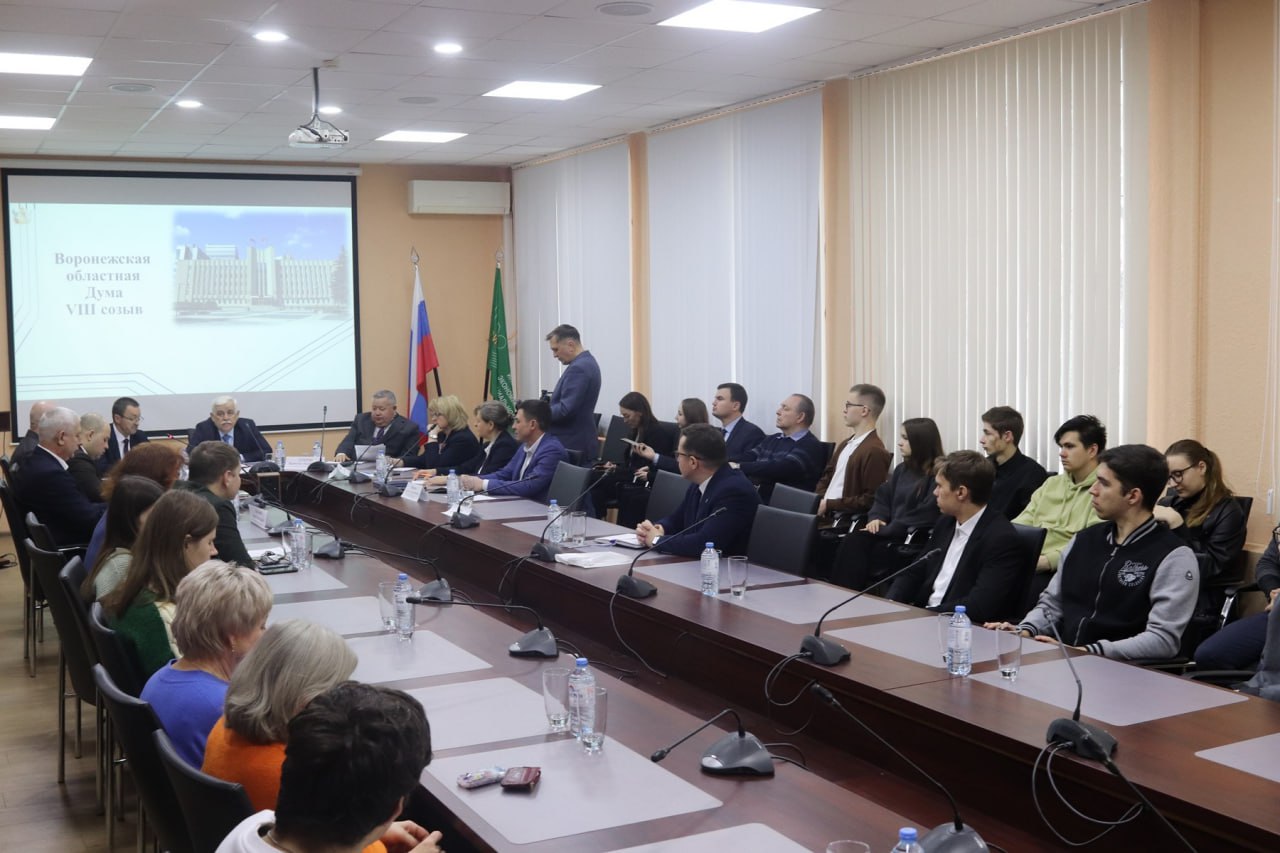 Юрий Матузов принял участие в конференции по вопросам формирования системы публичной власти Юрий Матузов принял участие в конференции по вопросам формирования системы публичной власти