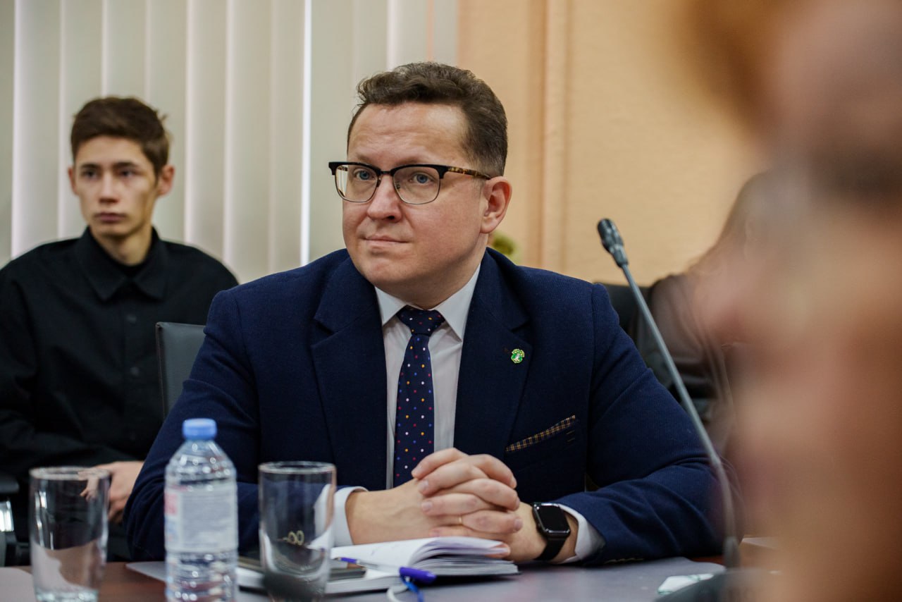 Юрий Матузов принял участие в конференции по вопросам формирования системы публичной власти Юрий Матузов принял участие в конференции по вопросам формирования системы публичной власти