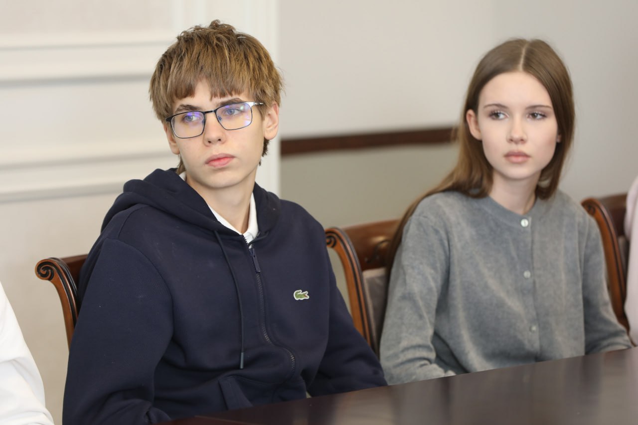 В управлении экологии состоялась встреча с Детским общественным советом по туризму В управлении экологии состоялась встреча с Детским общественным советом по туризму