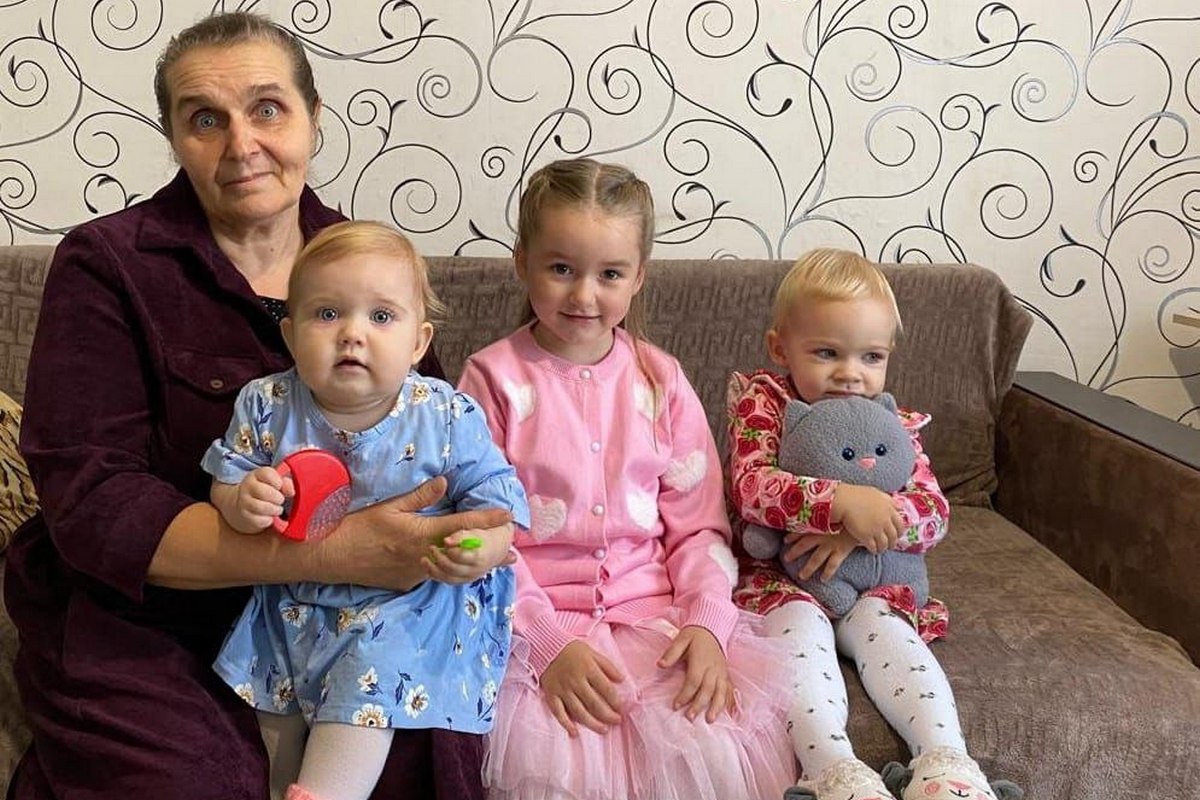 «Когда поженились, я была тихой, а муж шустрым»: как живут воронежские супруги Посикуновы, получившие орден «Родительская слава» «Когда поженились, я была тихой, а муж шустрым»: как живут воронежские супруги Посикуновы, получившие орден «Родительская слава»