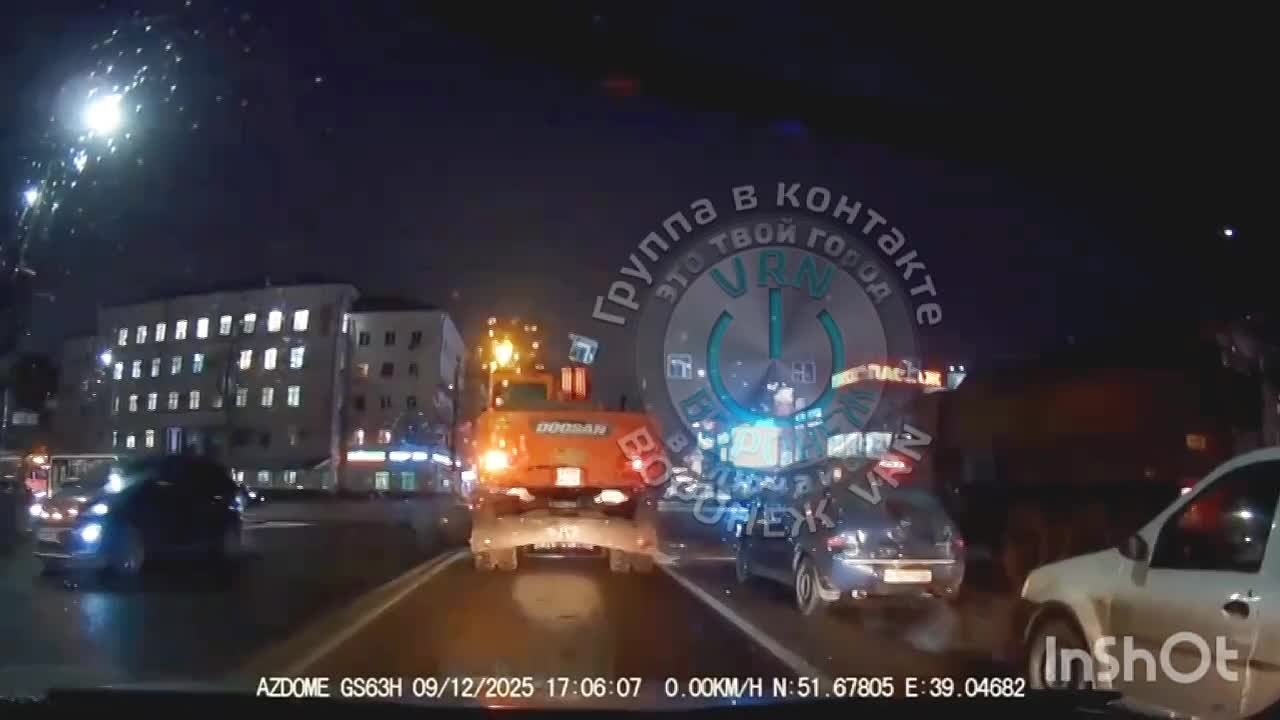 Полиция задержала водителя, сбившего на тракторе пенсионерку у воронежского цирка