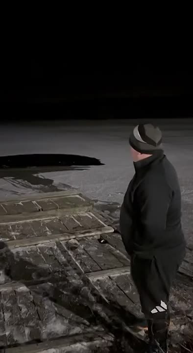 В Рамонском районе ребенок провалился под лед