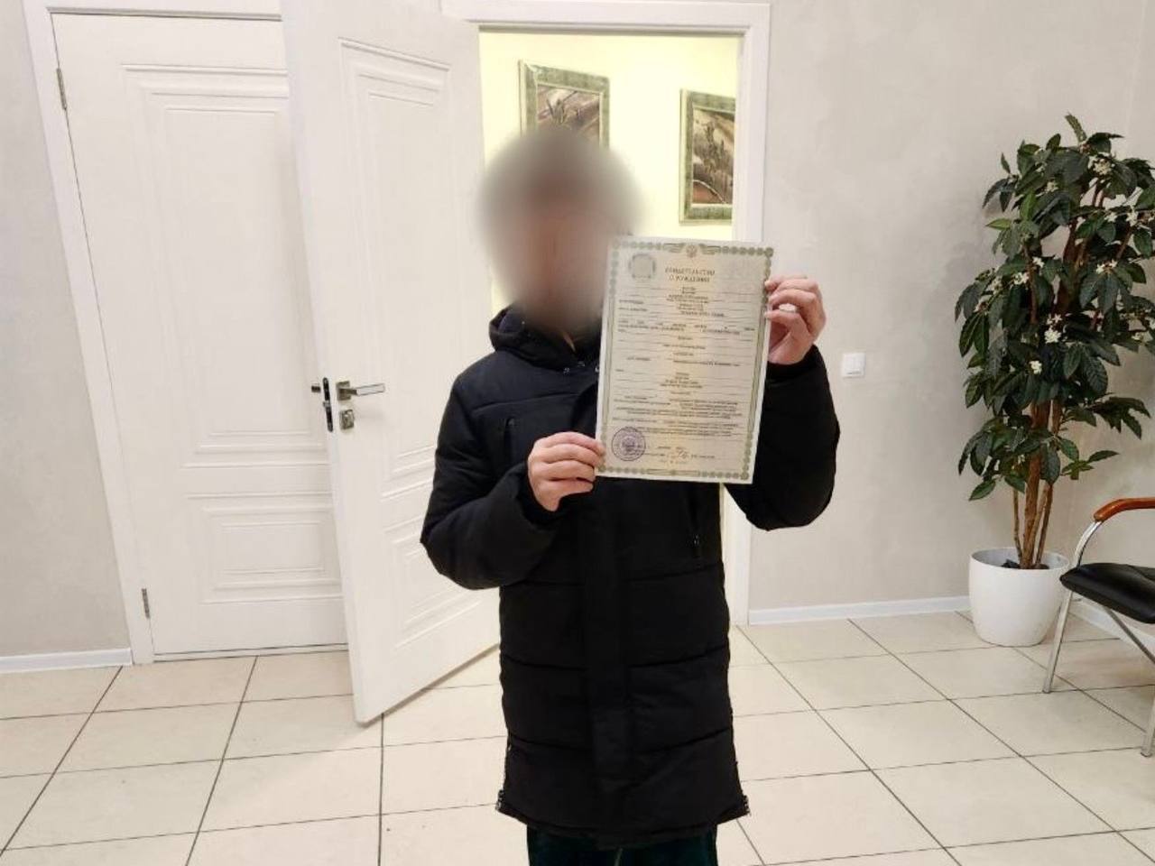 Дама из Перми прожила 55 лет без паспорта и свидетельства о рождении — она получила все документы только накануне своего юбилея