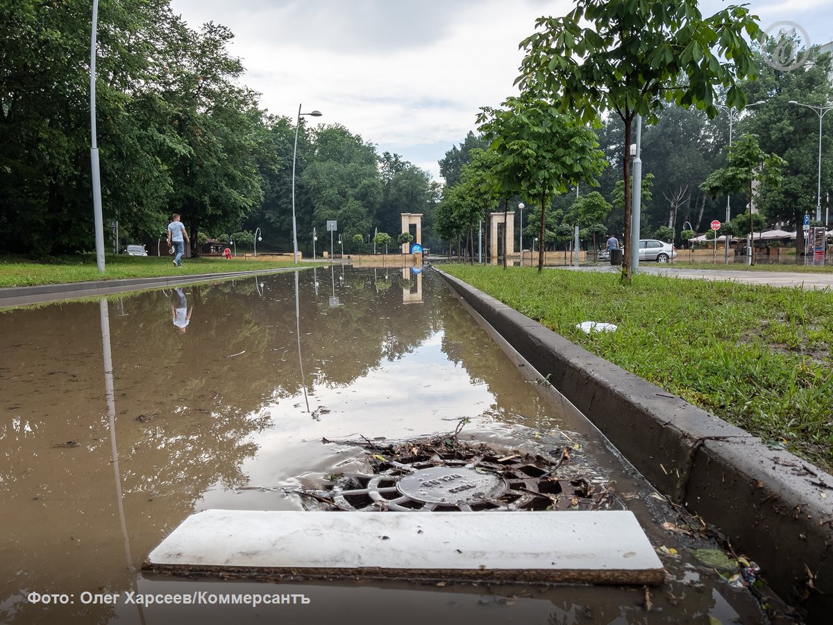 Строительство ливневой канализации в Воронеже сдвинулось еще почти на год
