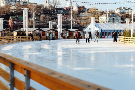 Сергей Петрин: Более полутора тысяч человек вчера посетили каток на Адмиралтейской площади