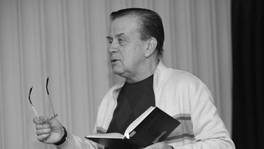 Умер профессор Воронежского института искусств Аркадий Дубовик