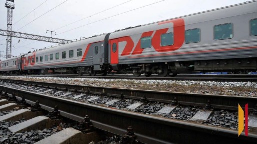 ������� ������� ������� �� 12 �������, ��������� ����� ������� � ���� � �������