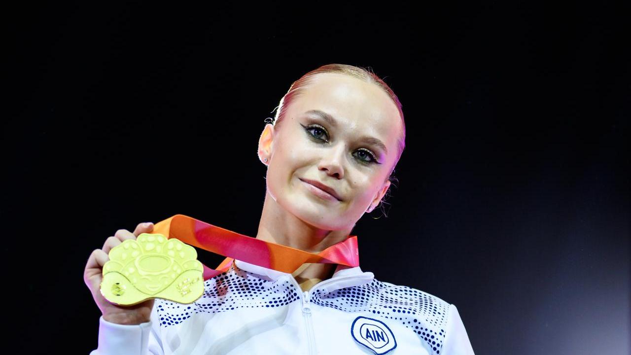 Спортивный комментатор Дмитрий Губерниев назвал Ангелину Мельникову спортсменом 2025 года в России