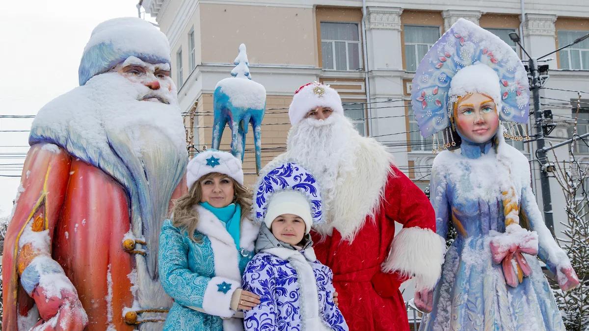 В Воронеже после шестилетнего перерыва прошел парад Дедов Морозов В Воронеже после шестилетнего перерыва прошел парад Дедов Морозов