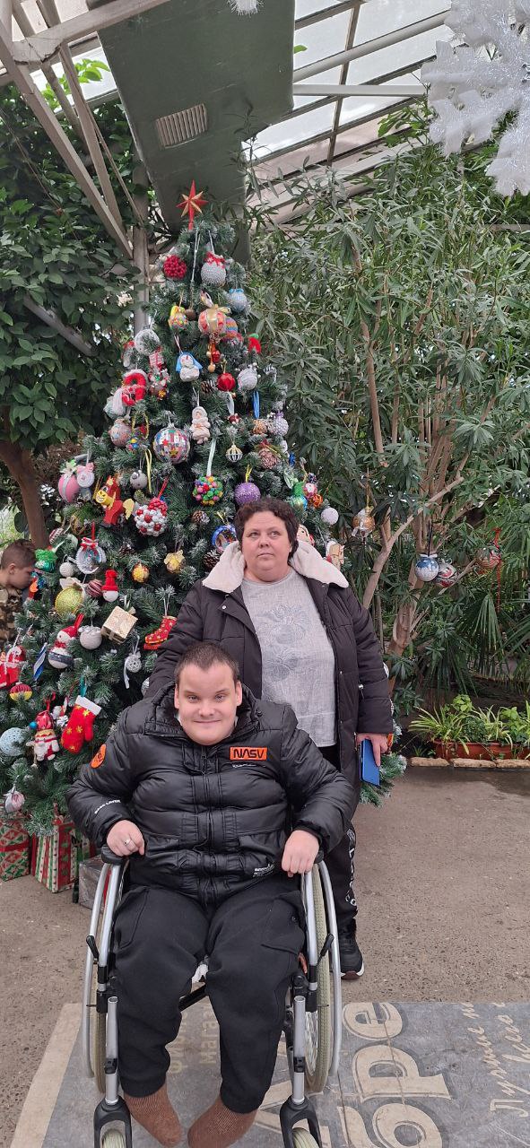 В рамках доброй инициативы "Обними мечту" депутат Воронежской городской думы Михаил Гамбург, Воронежское отделение Всероссийского детского фонда и участники программы «Герои Земли Воронежской» подарили настоящее новогоднее... В рамках доброй инициативы "Обними мечту" депутат Воронежской городской думы Михаил Гамбург, Воронежское отделение Всероссийского детского фонда и участники программы «Герои Земли Воронежской» подарили настоящее новогоднее...