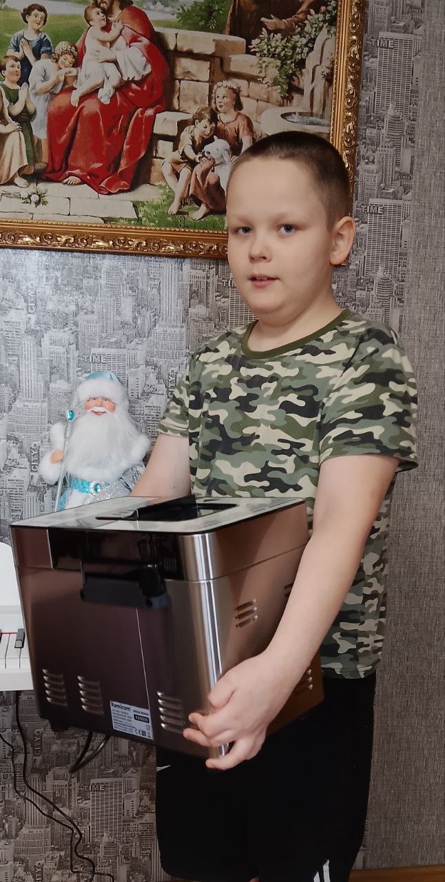 В рамках акции "Ёлка желаний" депутат Воронежской городской думы Михаил Михайлович Гамбург посетил замечательную семью Сланских и принёс с собой настоящую сказку! В рамках акции "Ёлка желаний" депутат Воронежской городской думы Михаил Михайлович Гамбург посетил замечательную семью Сланских и принёс с собой настоящую сказку!