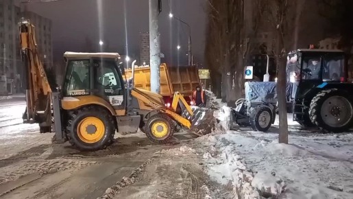 Комбинат благоустройства продолжает работать на улицах района