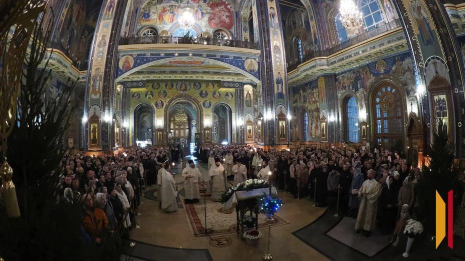 Как прошла рождественская служба в Благовещенском соборе Как прошла рождественская служба в Благовещенском соборе
