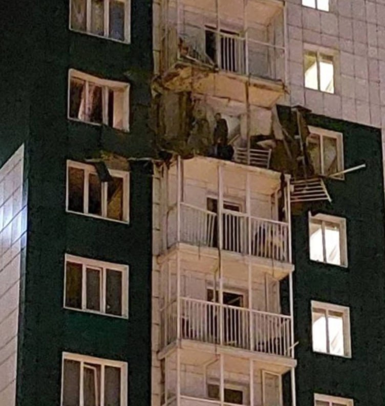 Жительница Воронежа, пострадавшая при атаке БПЛА , скончалась в реанимации, сообщил губернатор Гусев